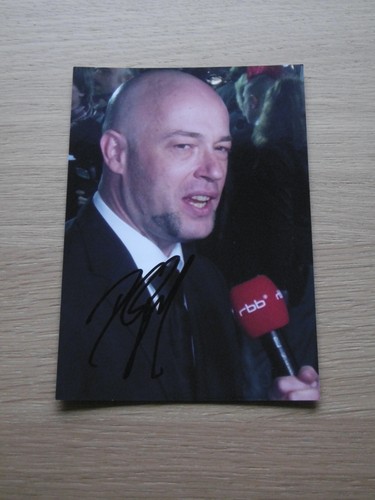 Unsacro autografo firmato